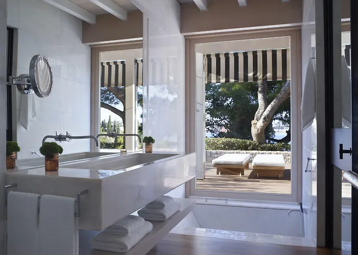 Four Seasons Astir Palace Hotel Atene